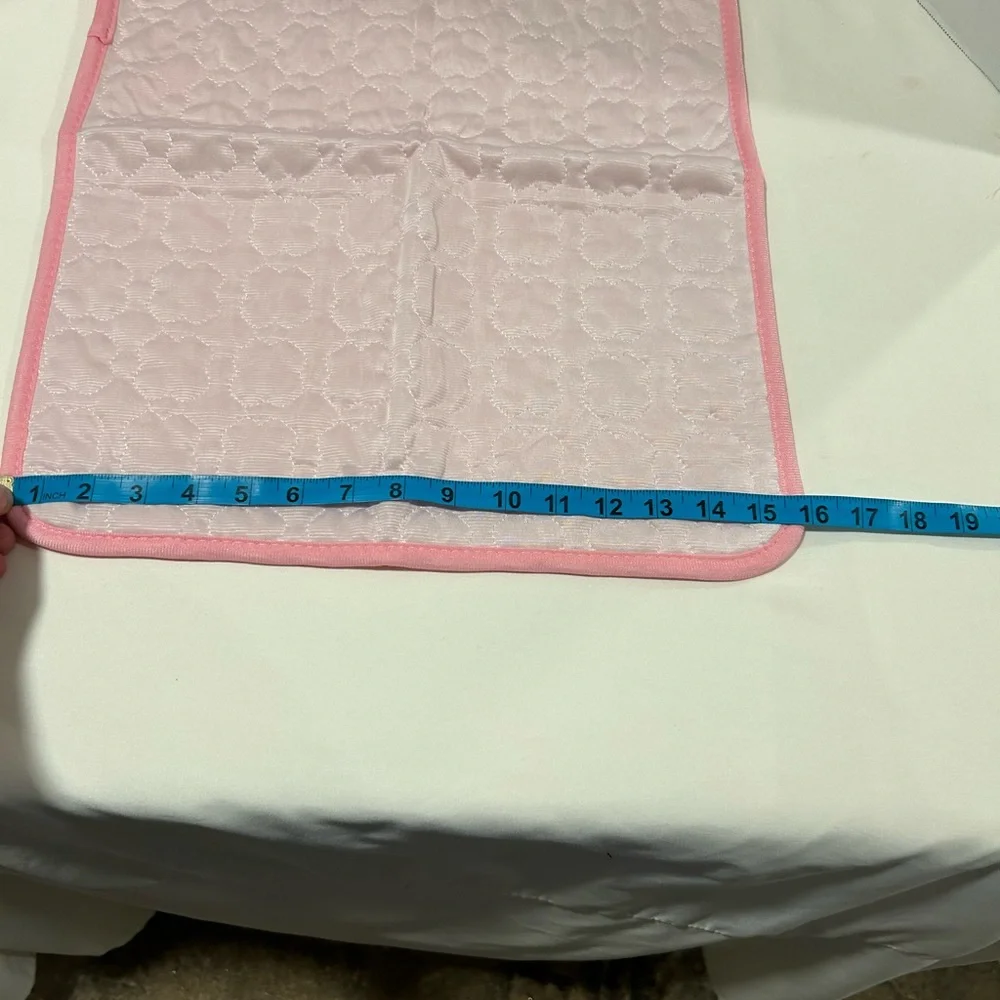 NWOT Pink Pet Quilted Cooling Mat